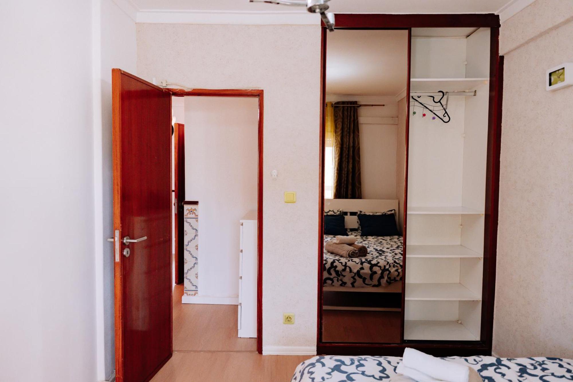 Family-Friendly And Cozy 3-Bedroom Accommodation In Lisbon Exterior photo